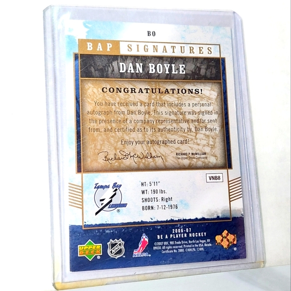 Dan Boyle Auto Upper Deck Be A Player 2006/07 Tampa Bay Lightning Hockey Card - Picture 2 of 2